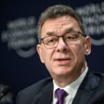 pfizer ceo albert bourla 1080x720